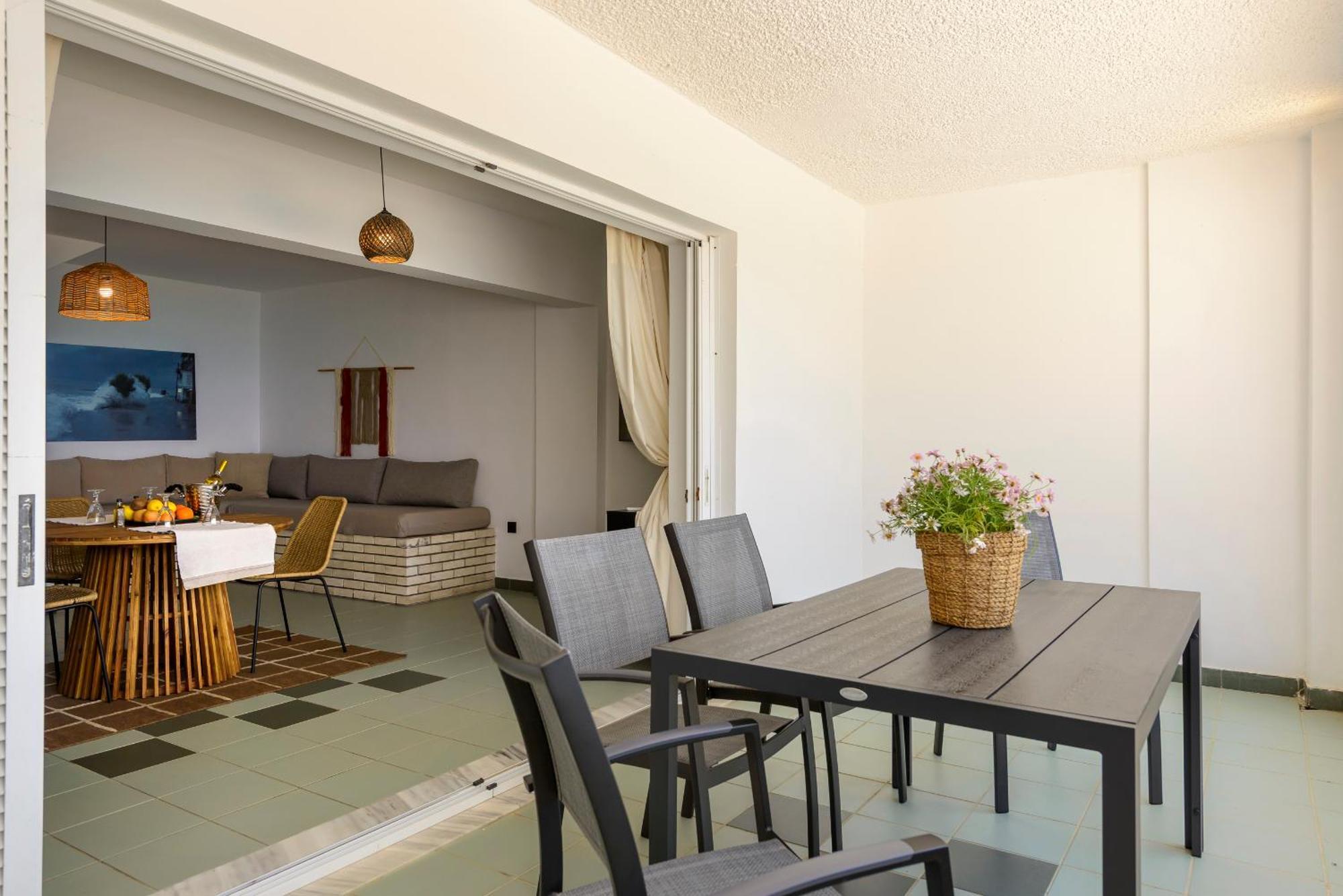 Apartamento Agali 2 Maizonette Front Of The Sea Akrogiali Exterior foto